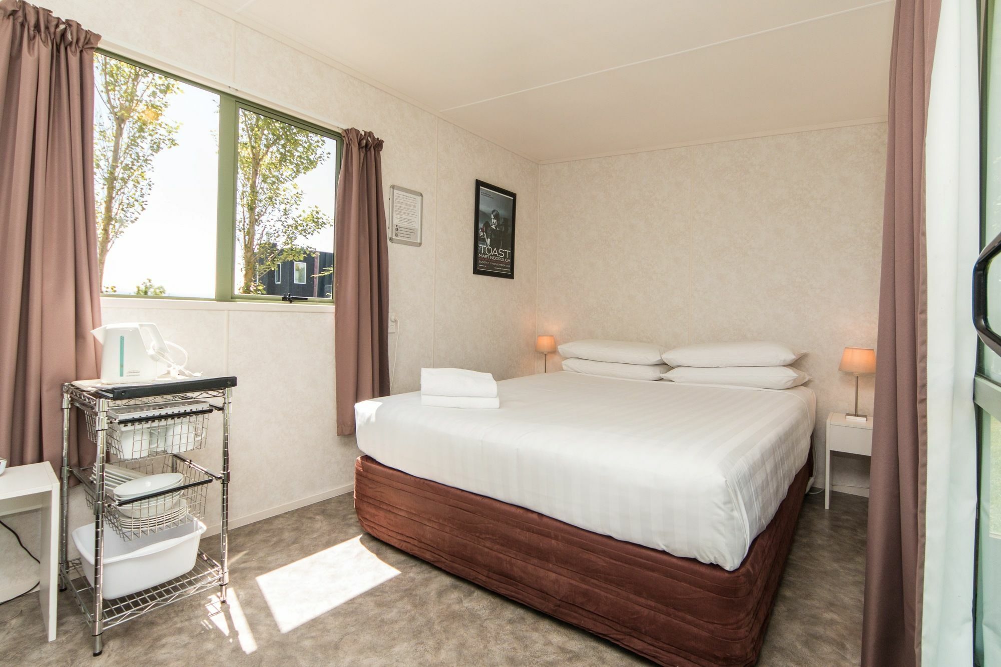 Martinborough Top 10 Holiday Park Экстерьер фото